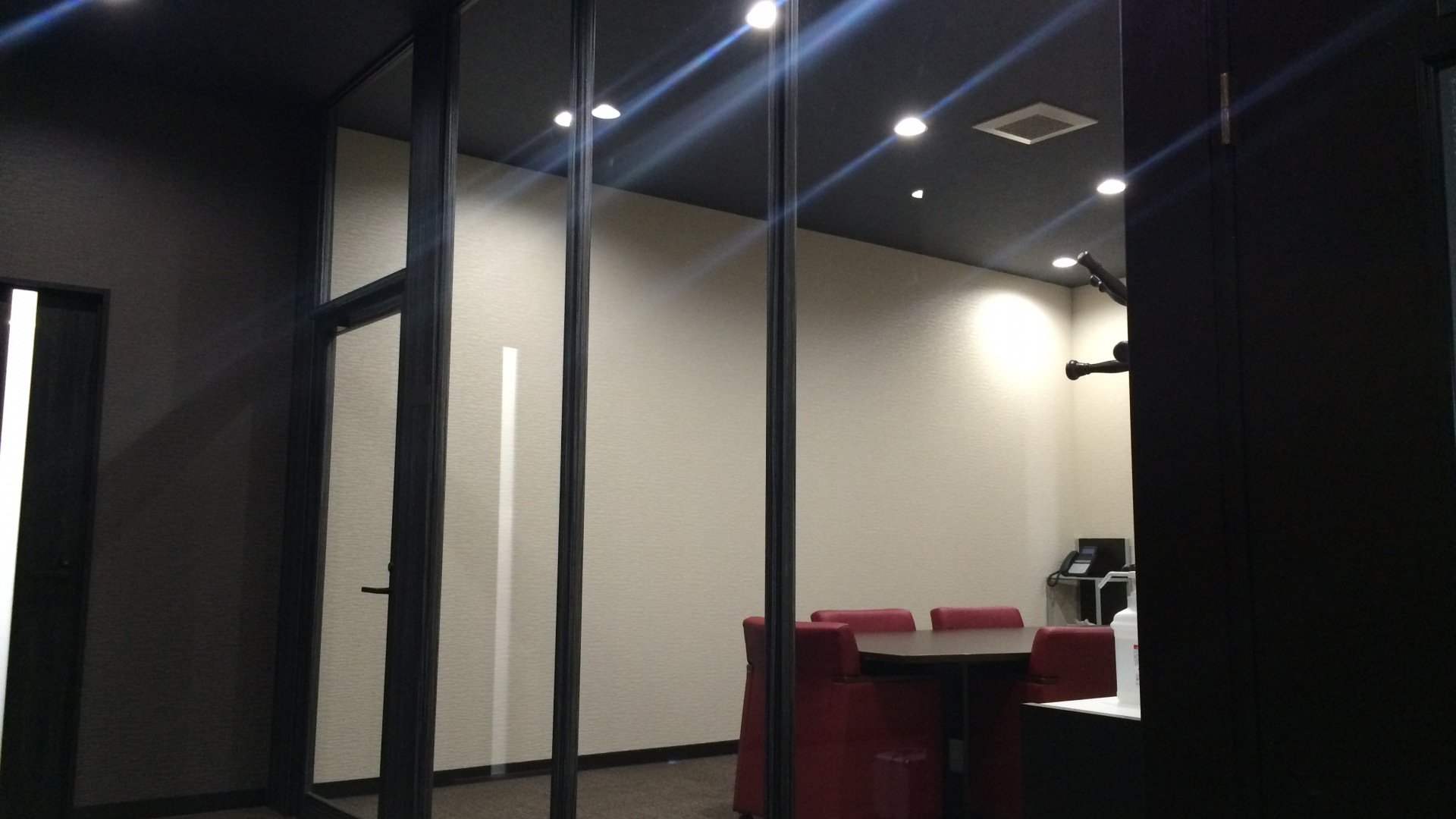 ミーティングスペース　外